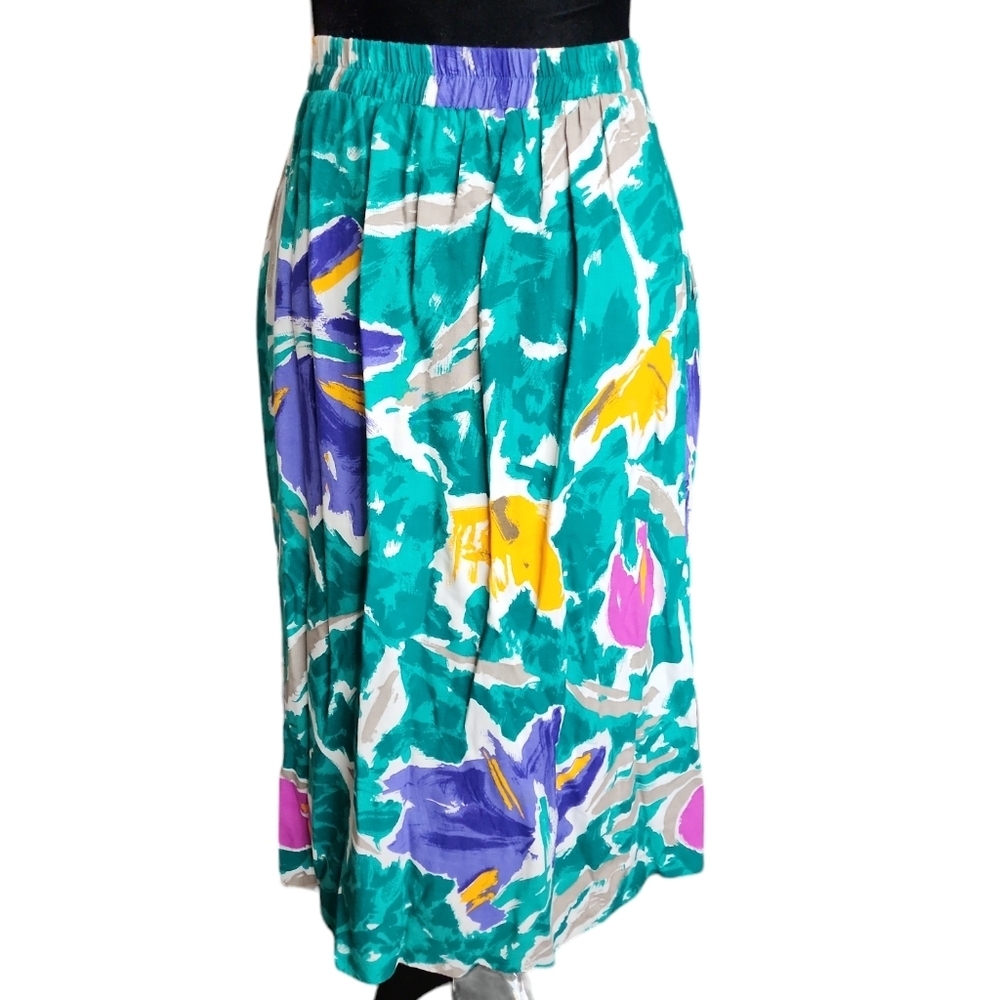 Vintage Hand-Painted Look Floral Skirt | High Waisted Pleated Midi Size 10 - Picture 5 of 9